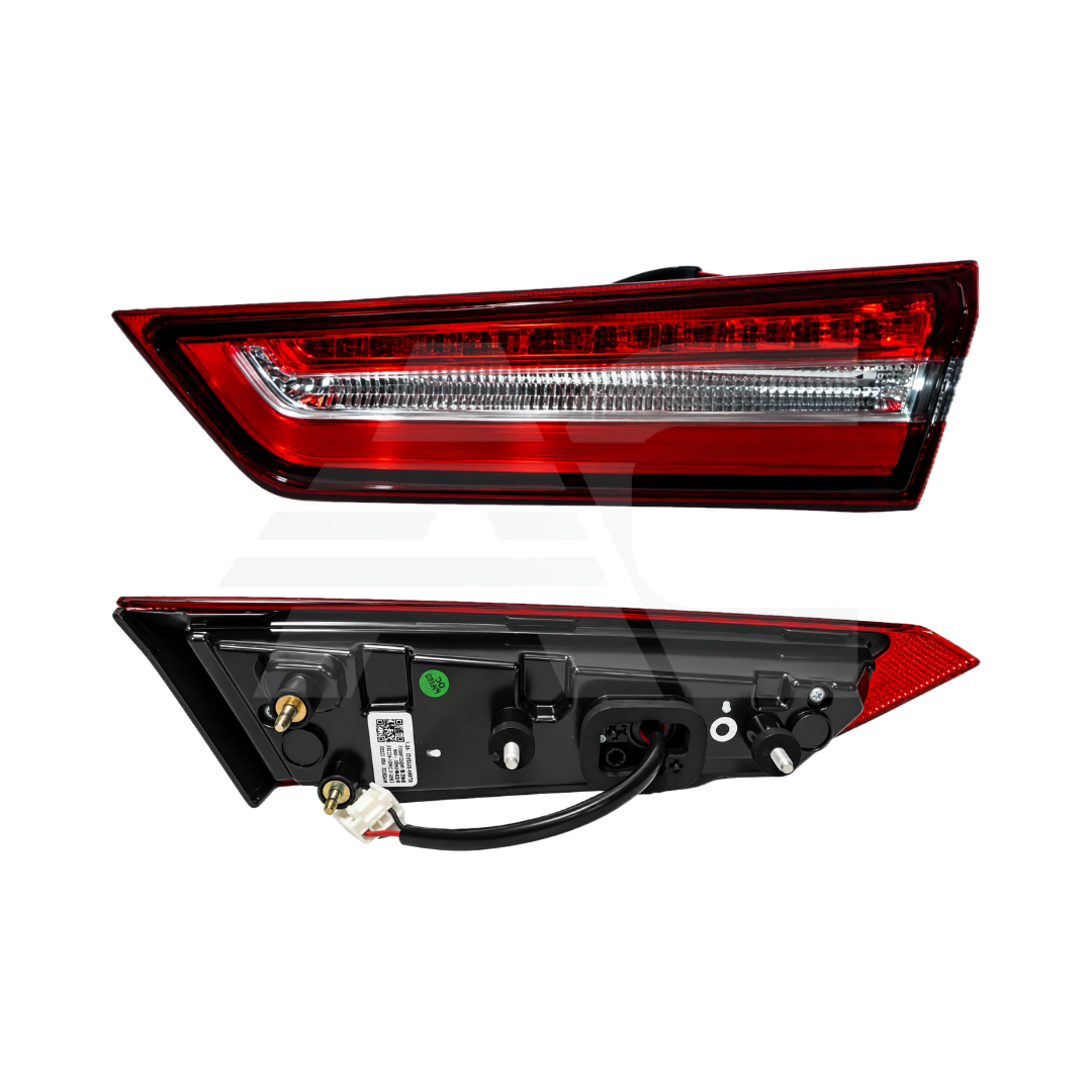 Faro trasero interior (80B21A052)